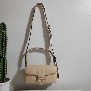 Coach Pillow Tabby 18 Leather Elegant Cream Shoulder Bag retail $400